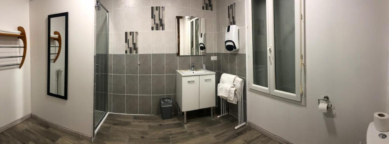 Logis Hotel Restaurant Metropole Миранд Экстерьер фото