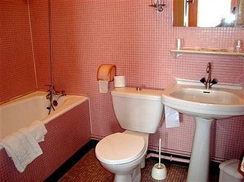 Logis Hotel Restaurant Metropole Миранд Экстерьер фото